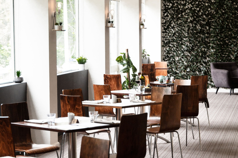 Food & Drinks 5, Mercure North Melbourne, Melbourne