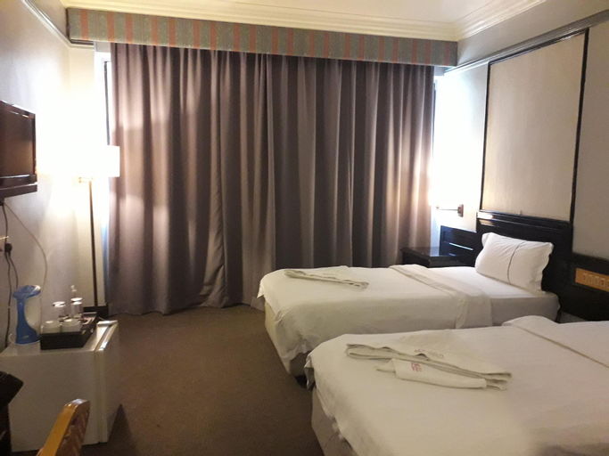 Bedroom 9