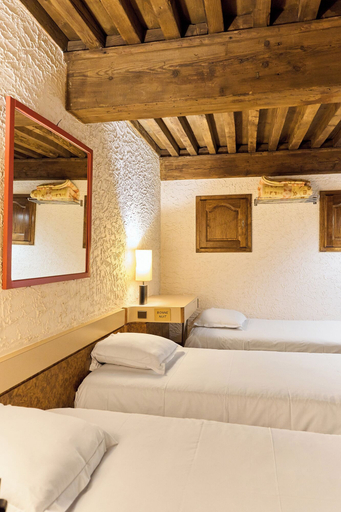 Bedroom 5, Aux Prisons de Montagny, Rhône