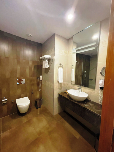 Bathroom 5, Anemon Grand Adana Otel, Seyhan