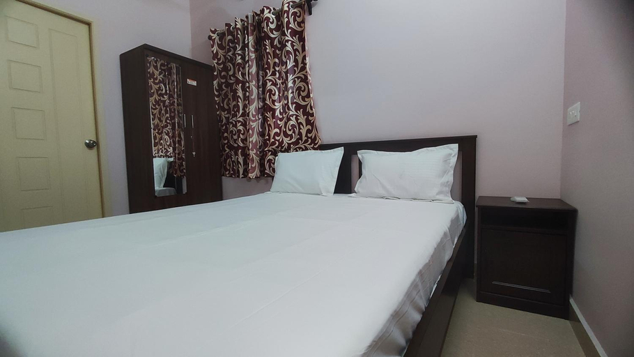 Bedroom 2, Sumithra 4BHK Apartment, Viluppuram