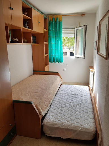Bedroom 3, El Pescador Park Cozy Apartment, Tarragona