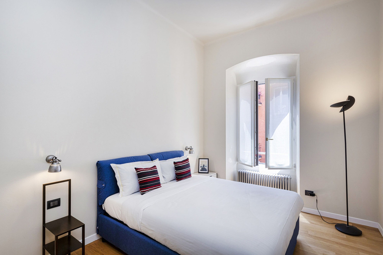 Bedroom 5, Stylish and Colorful Apartment by Wonderful Italy, Genova