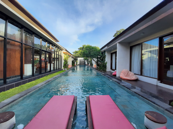 Swimming Pool 4