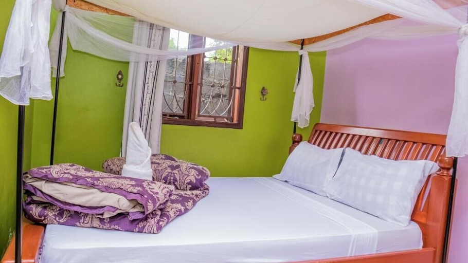 Bedroom 3, Mango Lodge, Hai