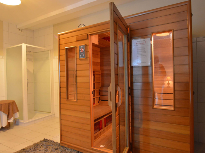 Sport & Beauty 5, Villa with Sauna near Golf Course, Luxembourg