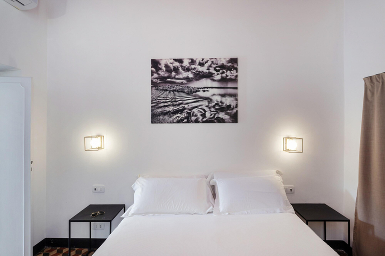 Room 5, La Residenza Delle Vigne by Wonderful Italy, Genova