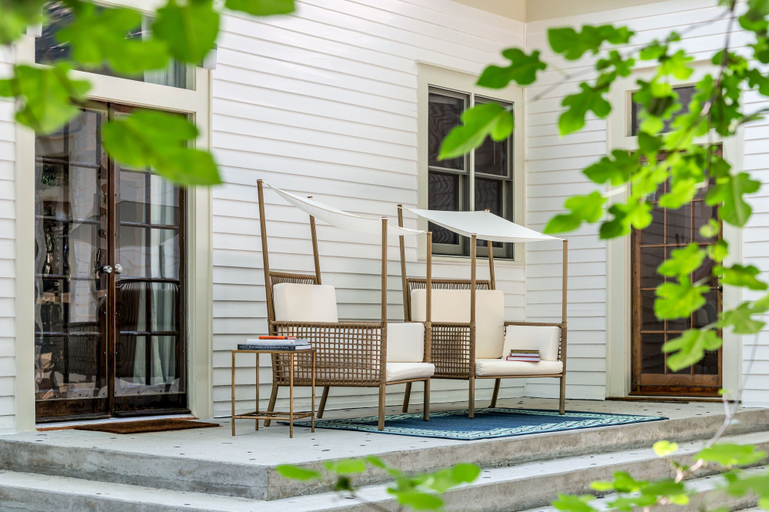 Exterior & Views, Lavender Hill Bed & Breakfast, Clarke