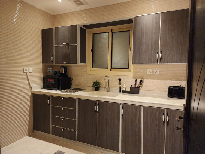 Kitchen 2, Rasis Furnished Apartments, Jeddah