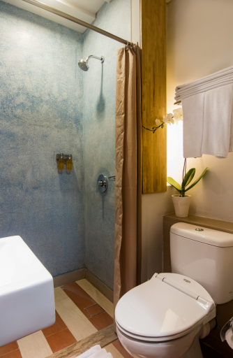 Bathroom 14