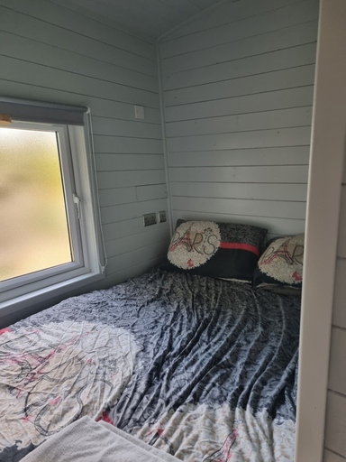 Bedroom 3, Glamping Hut - Riverview 3, Powys