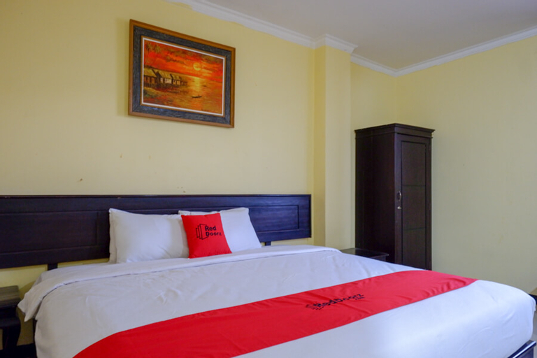 Bedroom 8