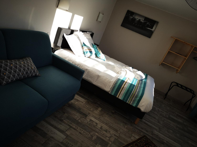 Bedroom 2, Hotel/Restaurant C'Vall, Pyrénées-Atlantiques