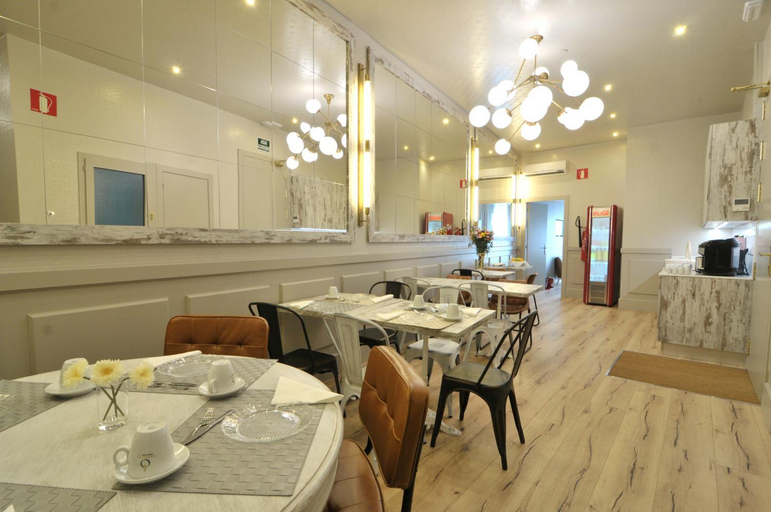 Others 3, Casa Balmes, Barcelona