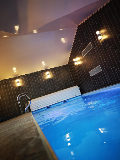Sport & Beauty 4, Hotel/Restaurant C'Vall, Pyrénées-Atlantiques