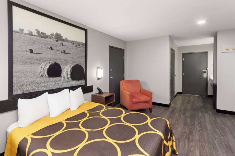 Bedroom 3, Super 8 by Wyndham Olney, Richland