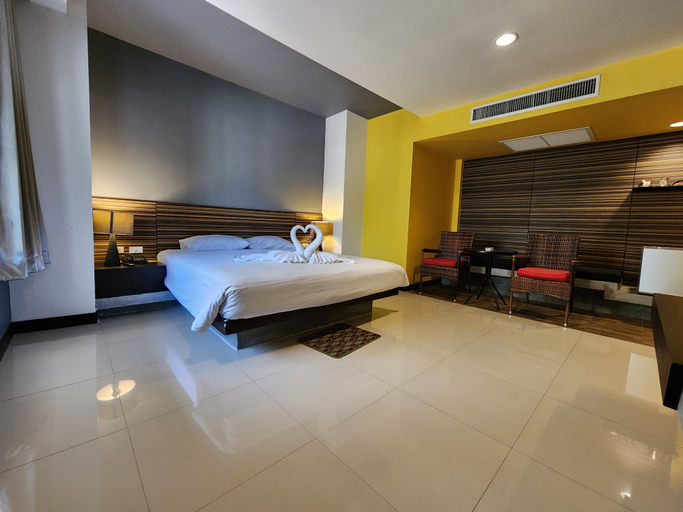 Bedroom 16