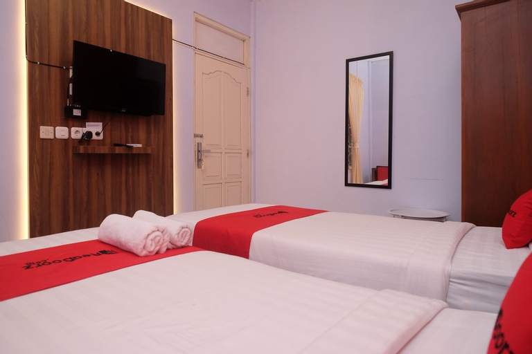 Bedroom 16