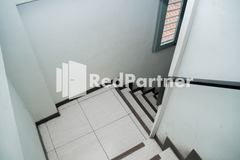 Others 4, Hotel C18 @ Cibaduyut Mitra RedDoorz, Bandung