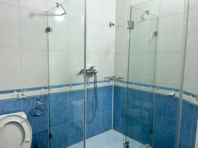 Bathroom 3, KORSAR TEMIRKAZYK, Astana City