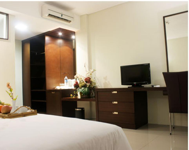 Bedroom 28
