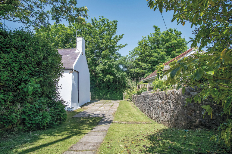 Others 4, Briardene - 2 Bedroom Cottage - Oxwich, Swansea