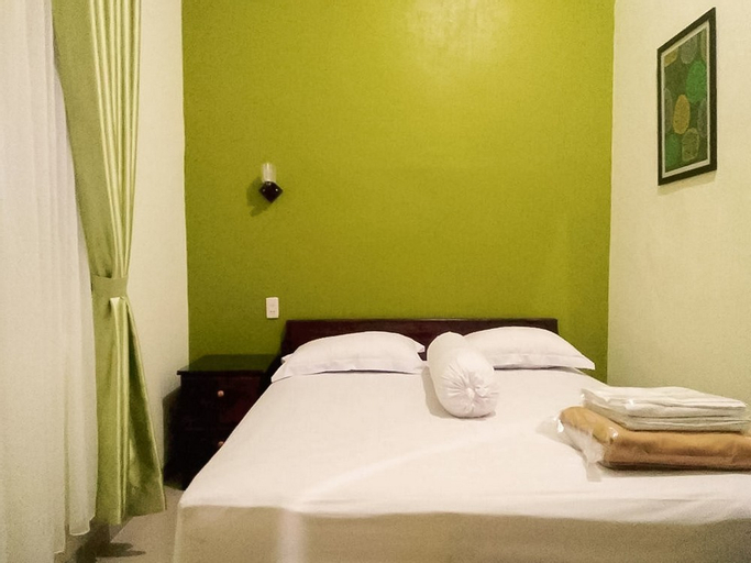 Bedroom 1, RedDoorz near Pantai Pandan Sibolga 2, Central Tapanuli