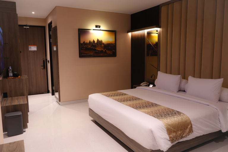 Bedroom 8