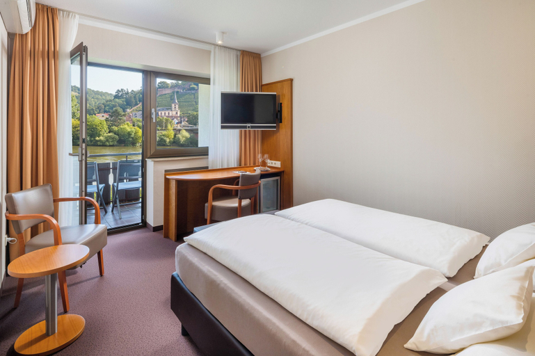 Bedroom 3, Straubs Schöne Aussicht, Miltenberg