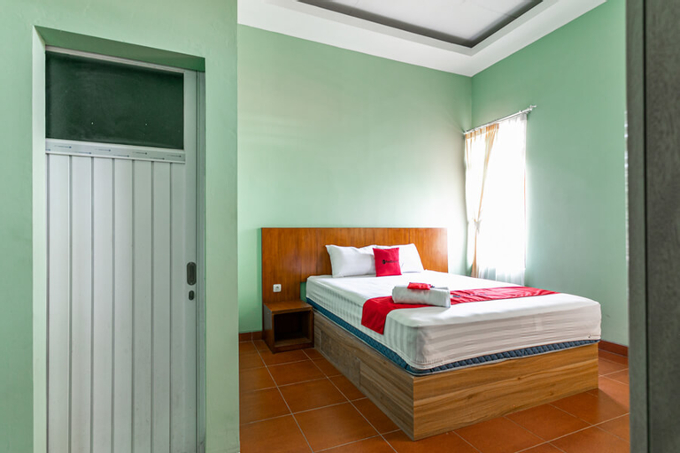 Bedroom 18