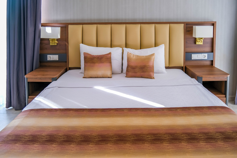Bedroom 4, Days Inn By Wyndham Alanya, Alanya