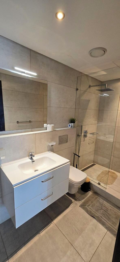 Bathroom 4, The Signature Apartments, Accra