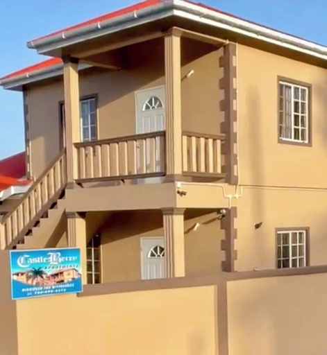 Exterior & Views 2, Castle Berry Apartments