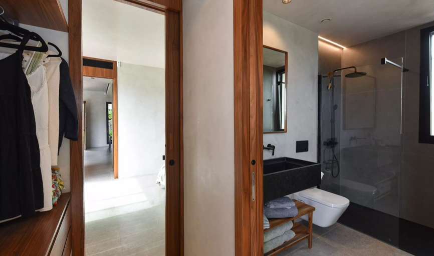 Bathroom 5, Villa in Tauro With Private Pool & Beach Access, Las Palmas