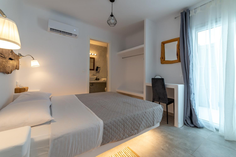 Bedroom 3, Miramare Suites Mykonos, South Aegean