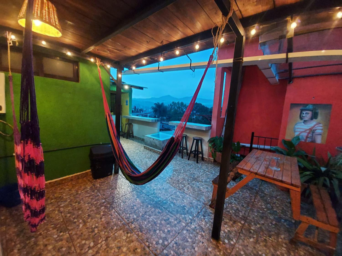 Others 4, Hostal el Alebrije, Valle de Bravo