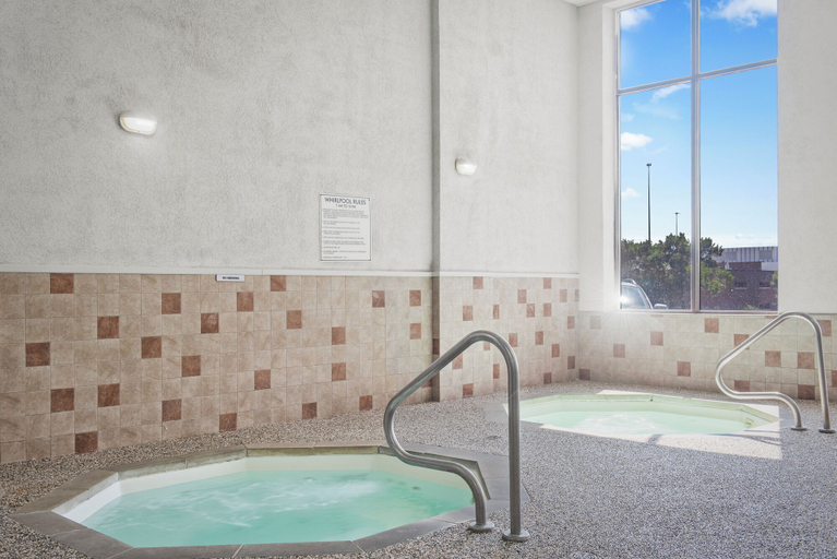 Bathroom 5, Elevation Inn & Suites, Trademark Collection by Wyndham, Pennington