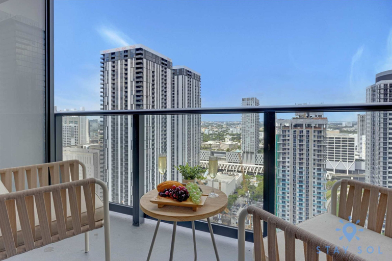 Room 3, Oasis 1BR Apartment With Pool, Miami-Dade