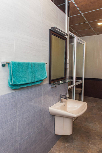 Bathroom 3, RAVANA RANGE ELLA, Ella