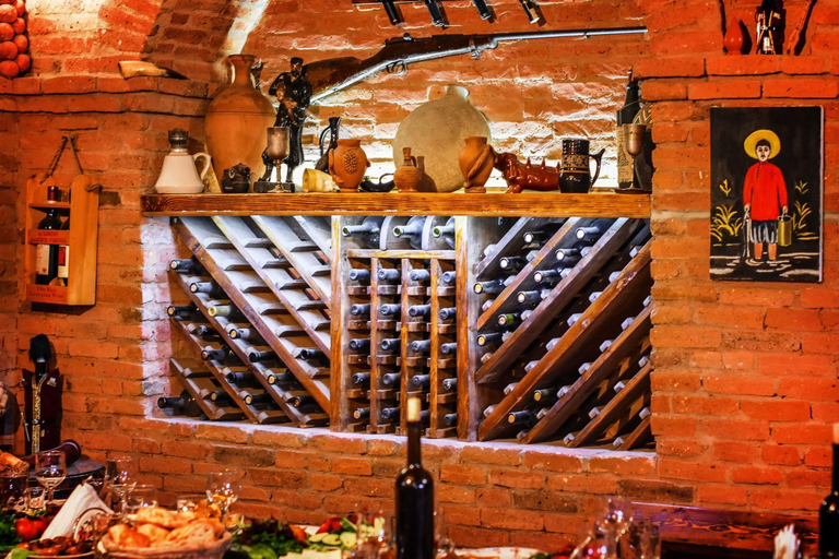 Food & Drinks 4, apartamenti Laliashvilebi's wine cellar, Tbilisi