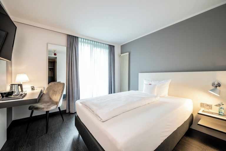 Bedroom 5, Hotel Kassel Ost, Kassel