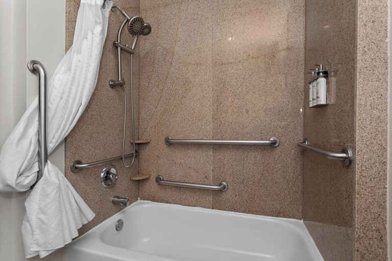 Bathroom 4, Holiday Inn Express CROCKETT by IHG, Crockett