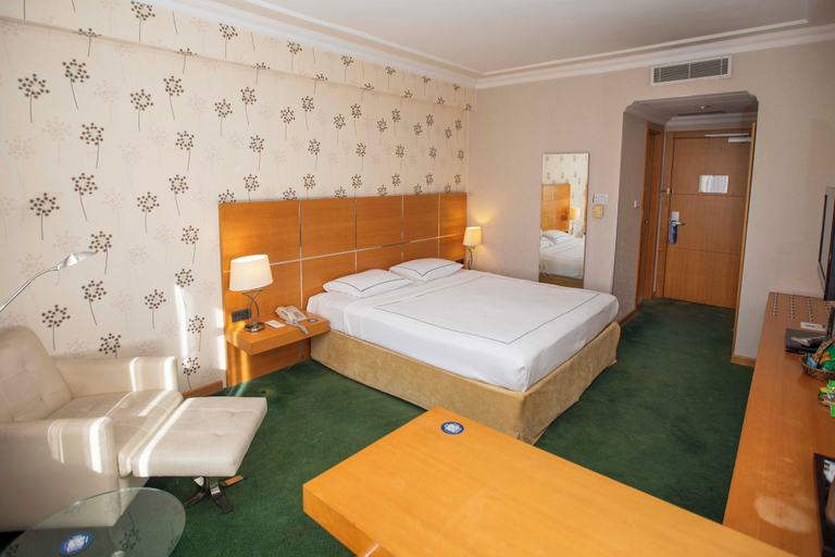 Bedroom 2, Anemon Grand Manisa Hotel, Merkez