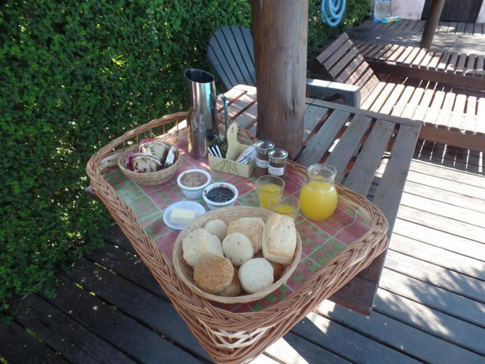 Food & Drinks, Cabañas Peumayen, Colón