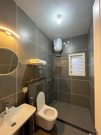 Bathroom, The valley view villa in Kodaikanal, Dindigul