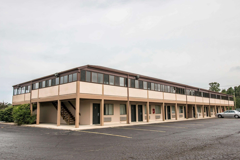Exterior & Views 2, Econo Lodge Paw Paw, Van Buren