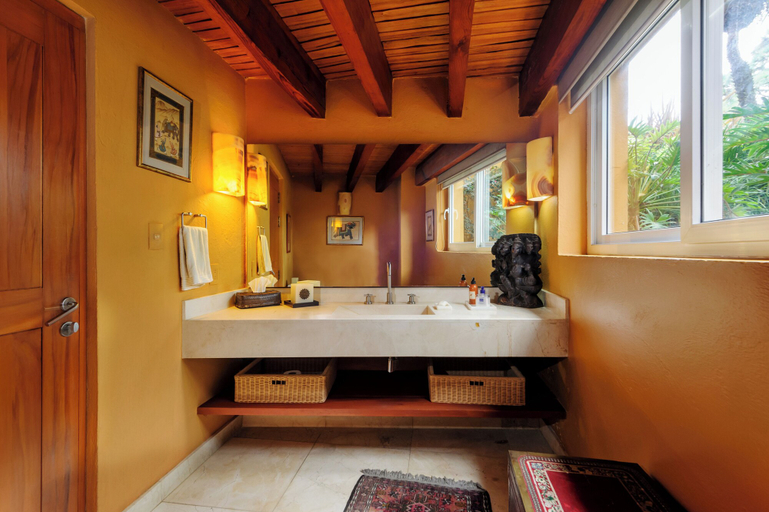 Bathroom 4, Cumbre Serena, Valle de Bravo