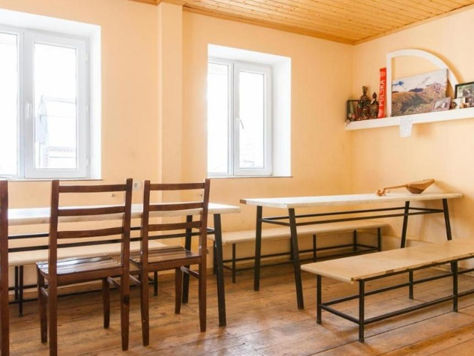 Others 5, Veriko's Guest Hause, Kazbegi
