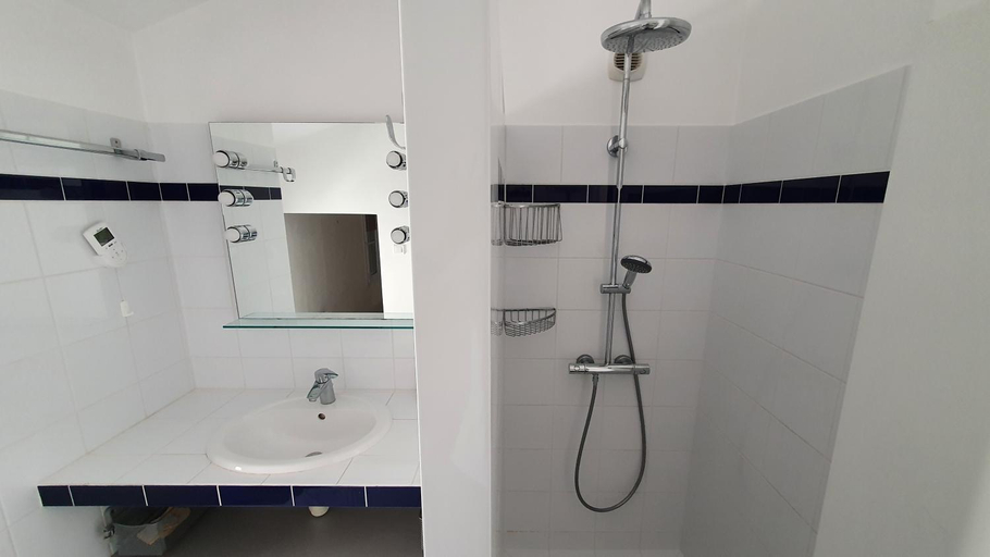 Bathroom 2, Villa d'Arçay - ADRIAE Home, Vendée