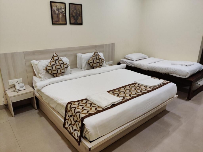 Bedroom 3, Boshan Hotels, North Goa